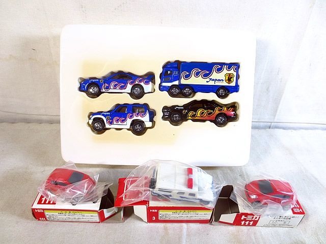 トミー トミカ サッカー日本代表グッズ アミューズメント メガクルーザー スバル セット