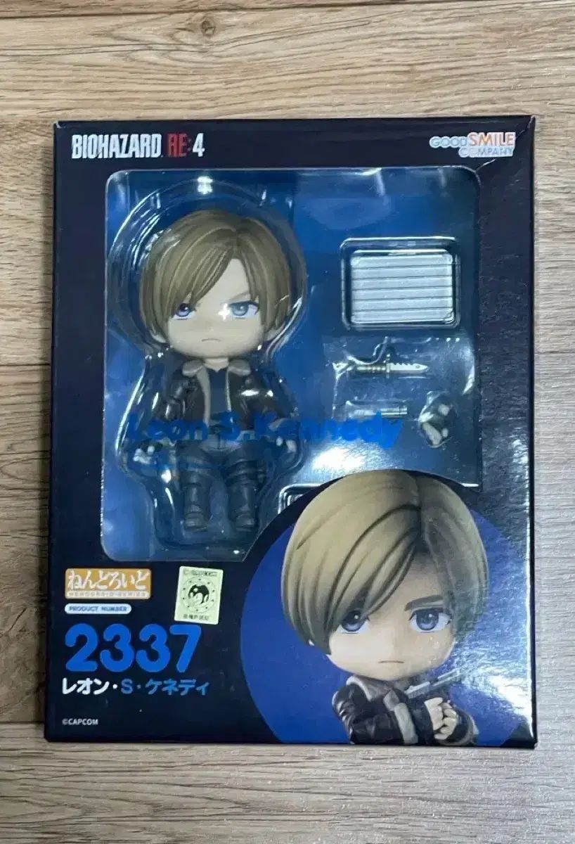 バイオハザード RE:4 レオン・S・ケネディ ねんどろいど 出品 - メルカリ