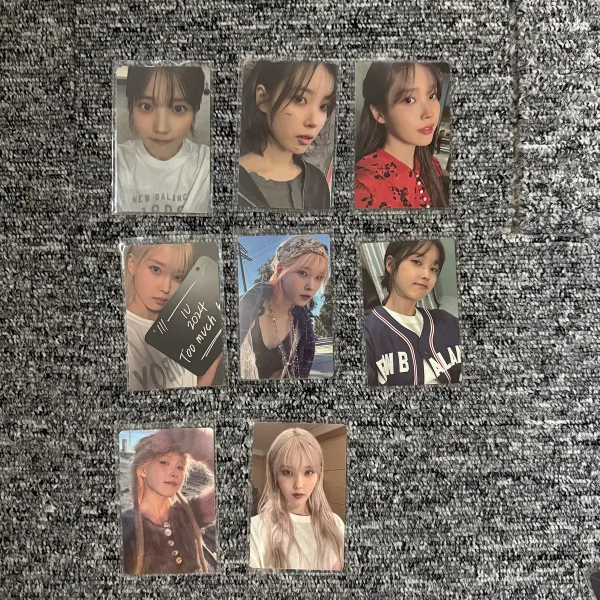 IU ザ・ウィニング TWEE Tシャツ アルバム トレカ まとめ - メルカリ