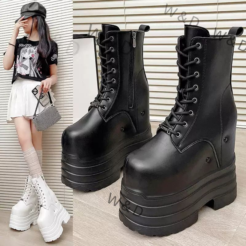 厚底ブラックブーツ（コスプレ用　厚底20cm） 厚底ブーツ 20cm コスプレ 最終値下げ】厚底ブーツ コスプレ 20cm