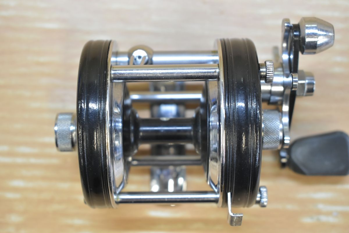 アブガルシア アンバサダー 5000C 右 40621 ABU Ambassadeur ベイト