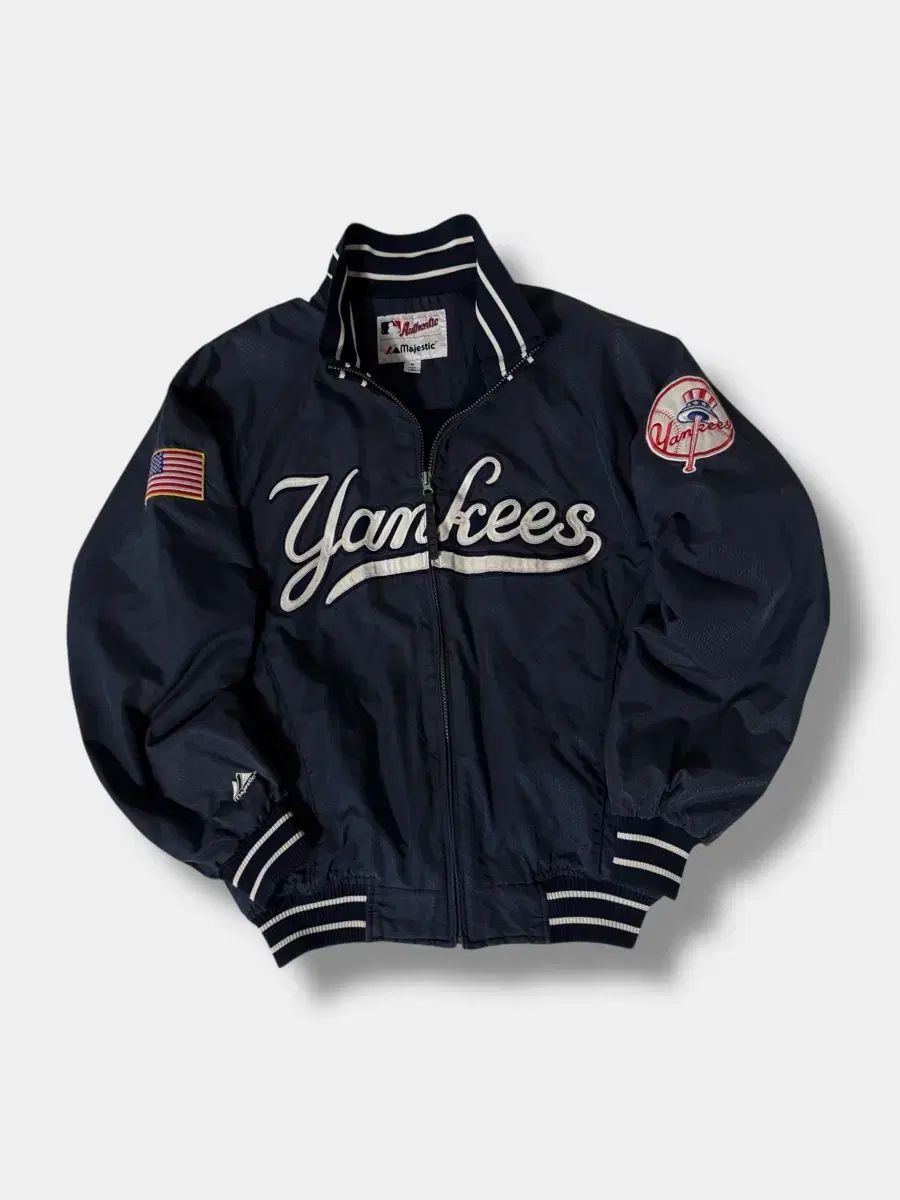 マジェスティック