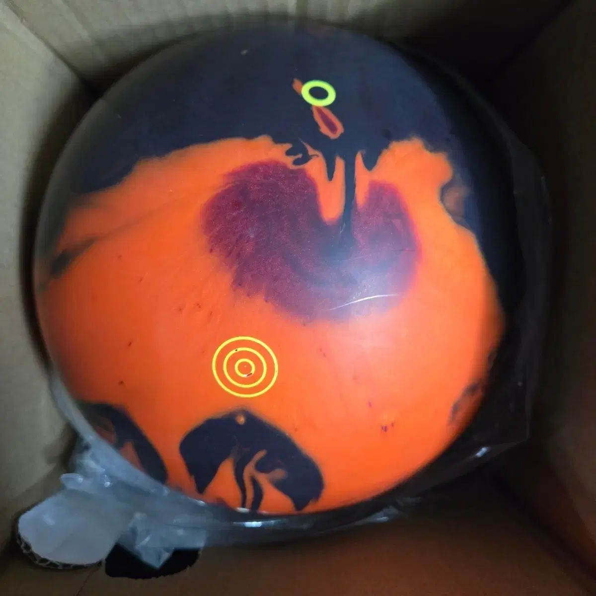 14パウンド 球 エボナイト クレーザー ボウリング