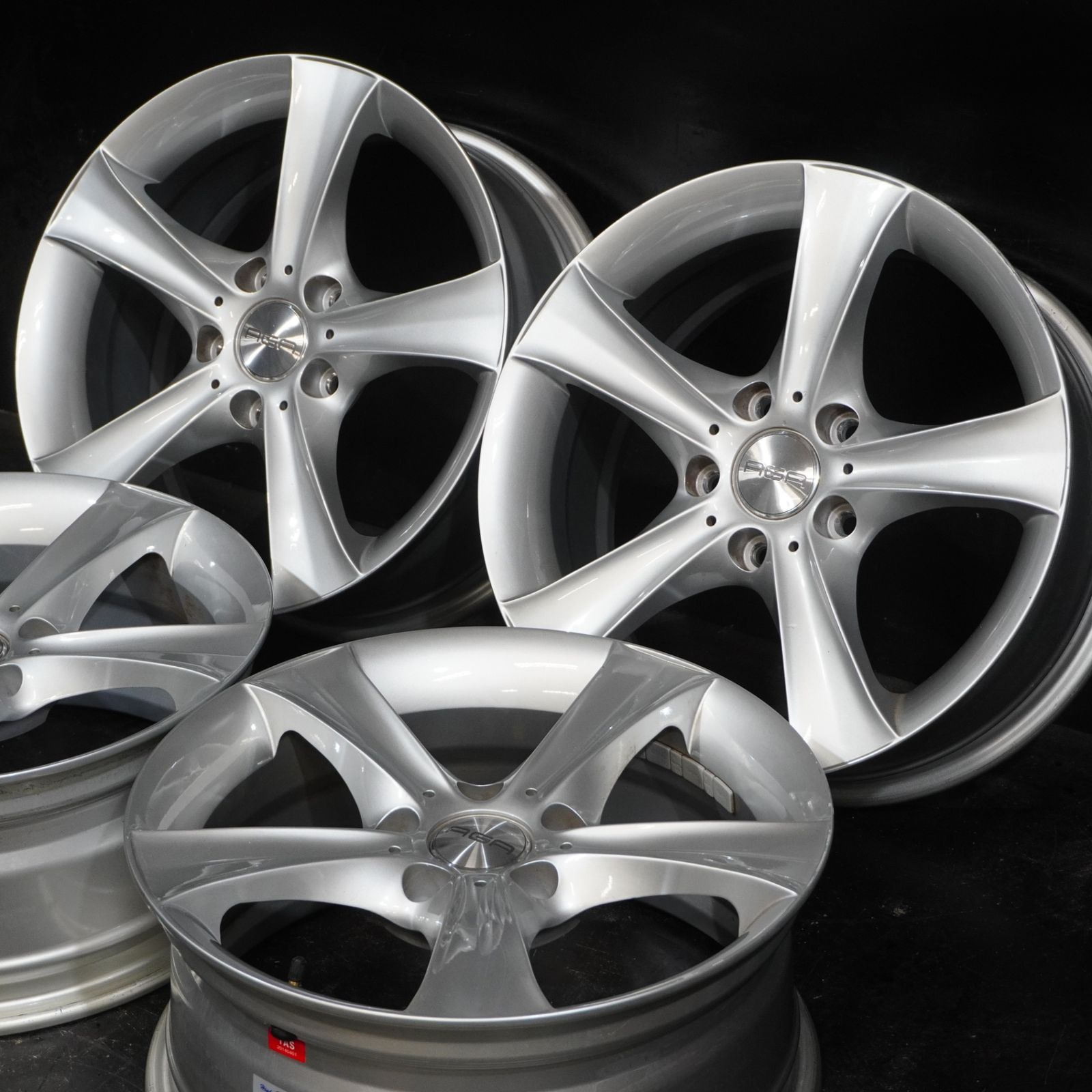 AGA バイエルン 17 7 5 J 37 120 H 4本 BMW 3シリーズ