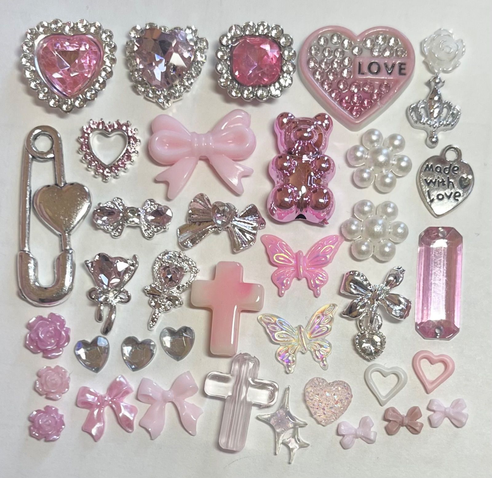 y♡u　ネイルパーツ デコパーツ まとめ売り 楽天市場】u字 ネイルパーツの通販