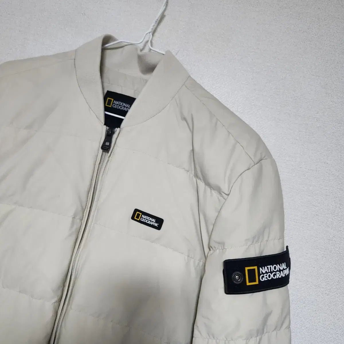 24年 ナショナルジオグラフィック ストア ダウン ダウンジャケット