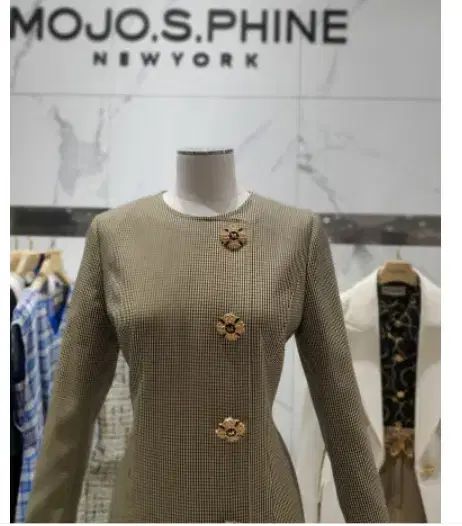 MOJO S PHINE モジョエスピン GOLD ボタン ONE PIECE サイズ66