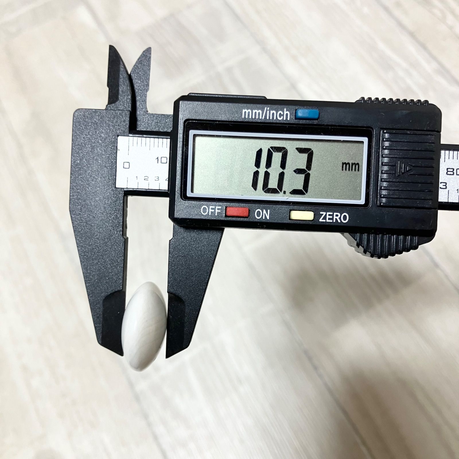 蛤碁石 碁石 36号 極厚 碁盤 碁笥 月印 実用 白 184個 黒 186個 - メルカリ