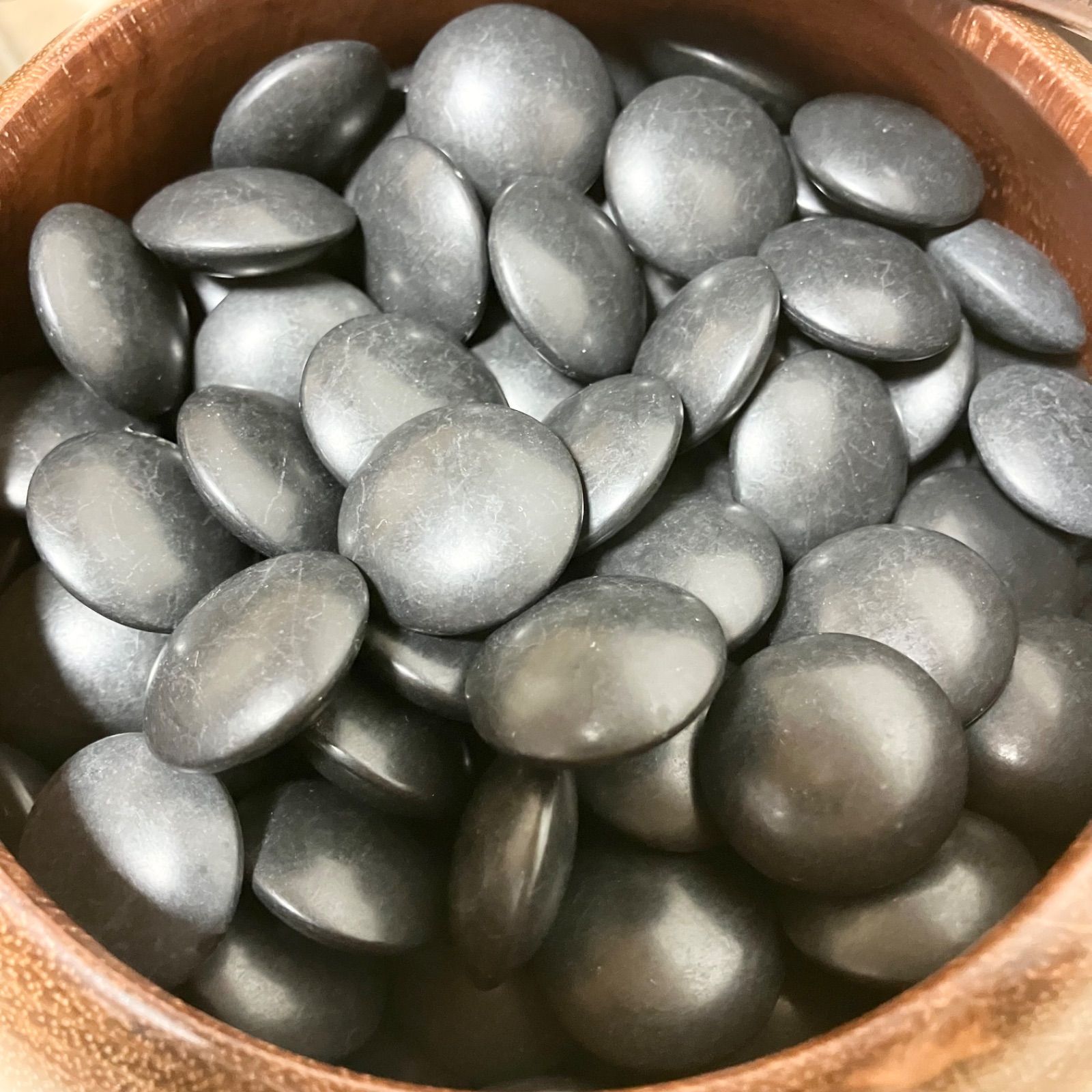 蛤碁石36号 蛤碁石 碁石 36号 極厚 碁盤 碁笥 月印 実用 白 184個 黒 186個 - メルカリ