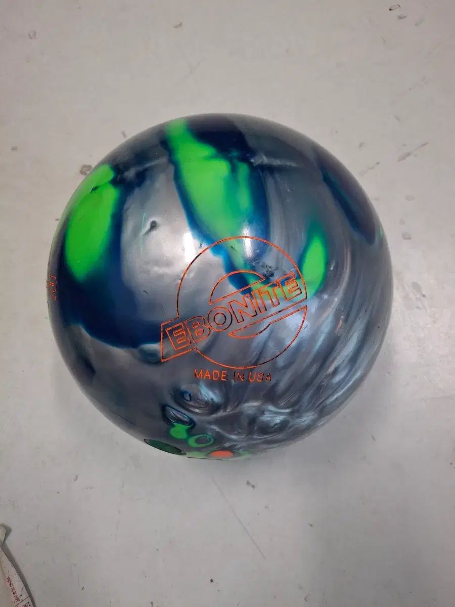 ボーリングボール エボナイト EBONITE ターボ TURBO アル エントリー級 ENTRY フックボール 14パウンド POUND