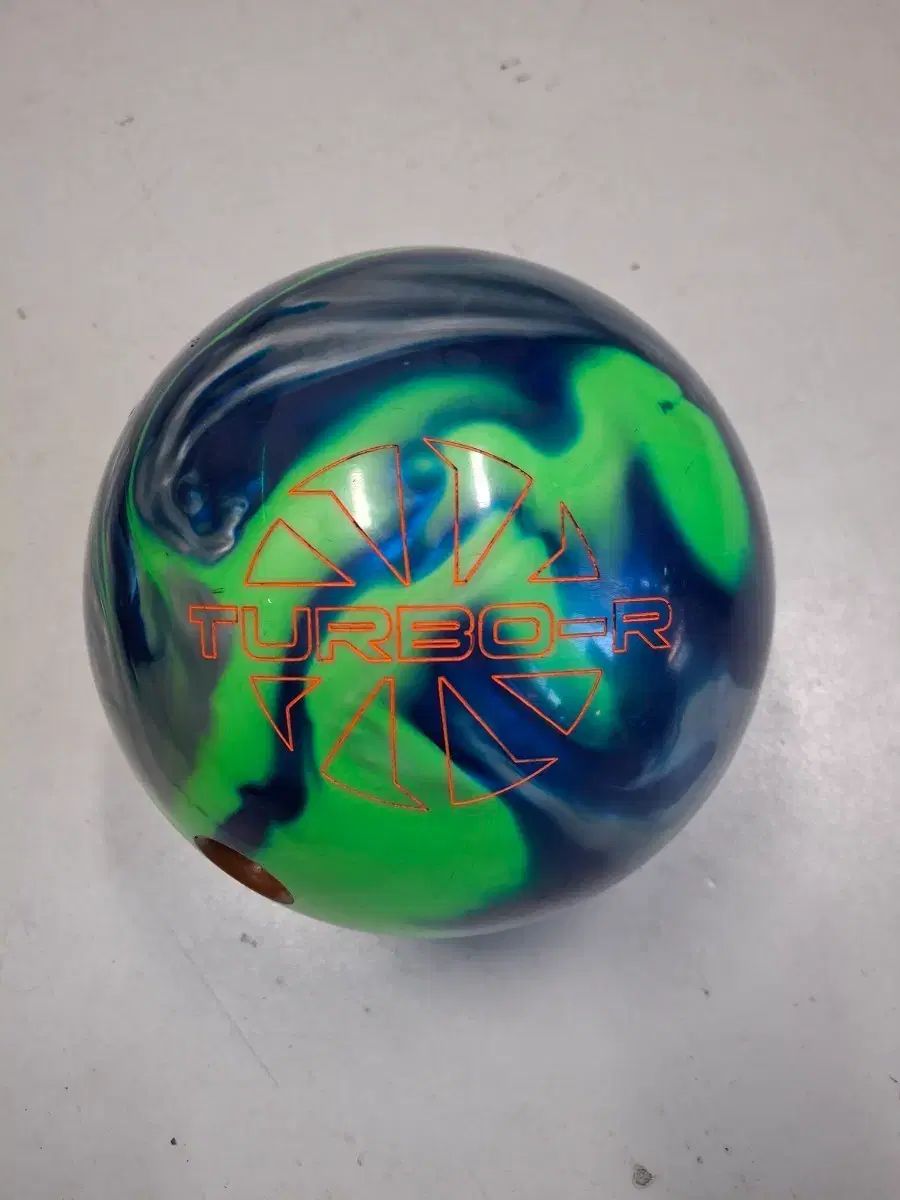ボーリングボール エボナイト EBONITE ターボ TURBO アル エントリー級 ENTRY フックボール 14パウンド POUND