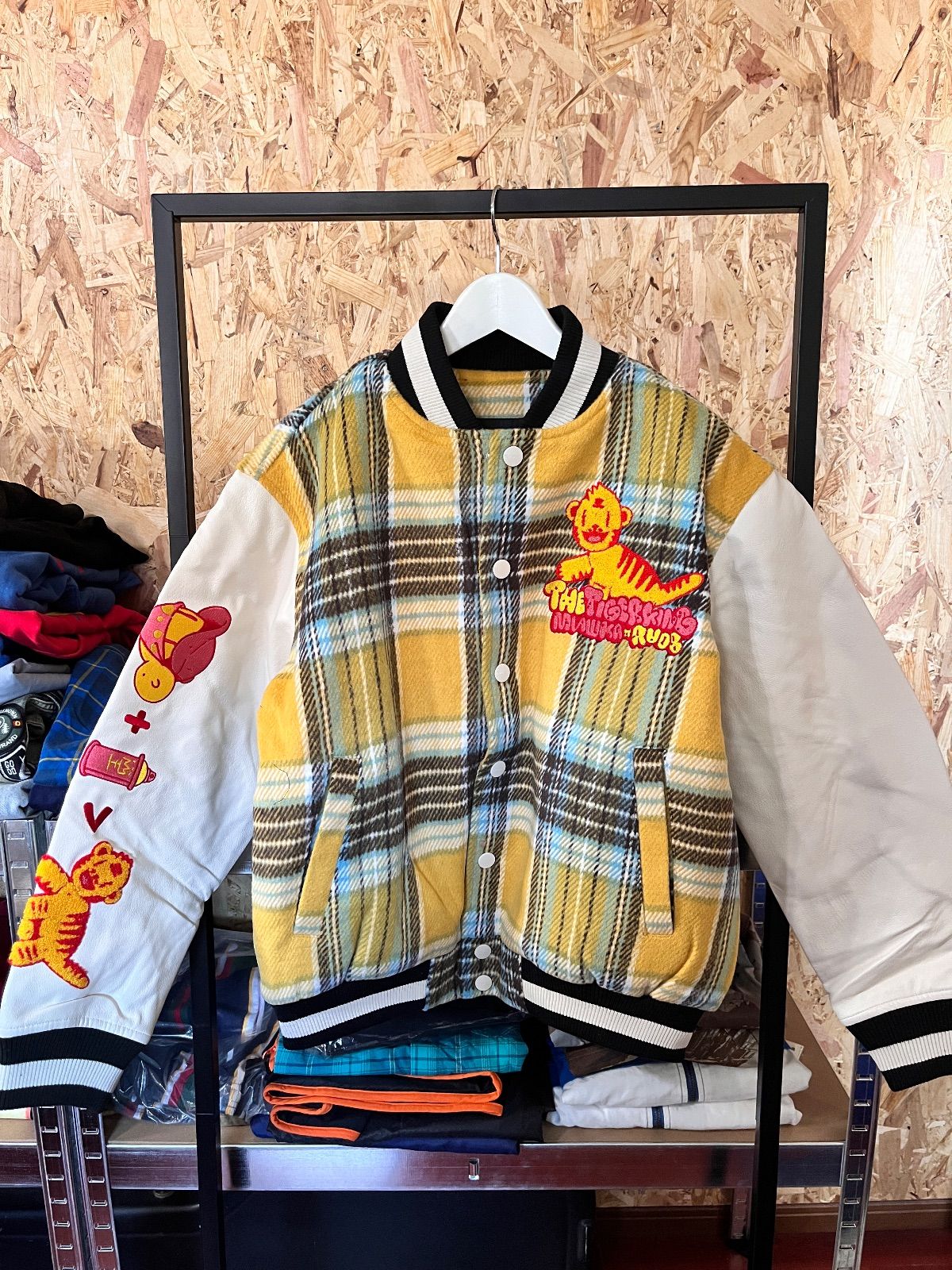 MISHKA（ミシカ） スタジャン LONG CLOTHING ロングクロージング