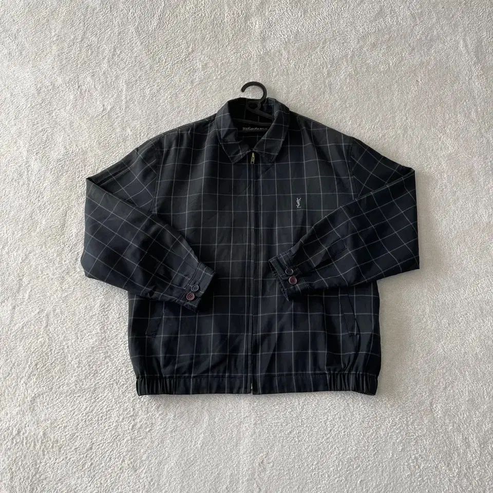 ジョンレノンの陶器のティッシュケースと写真ケース 節約