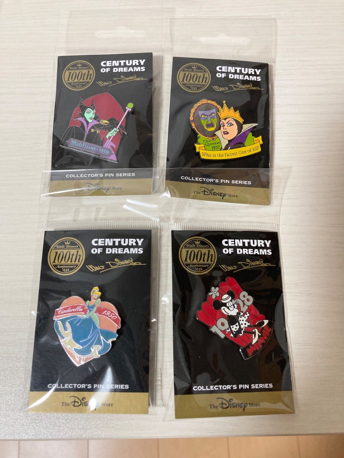 未使用】Disney ～CENTURY OF DREAMS PIN SET 100th～ 全101種類