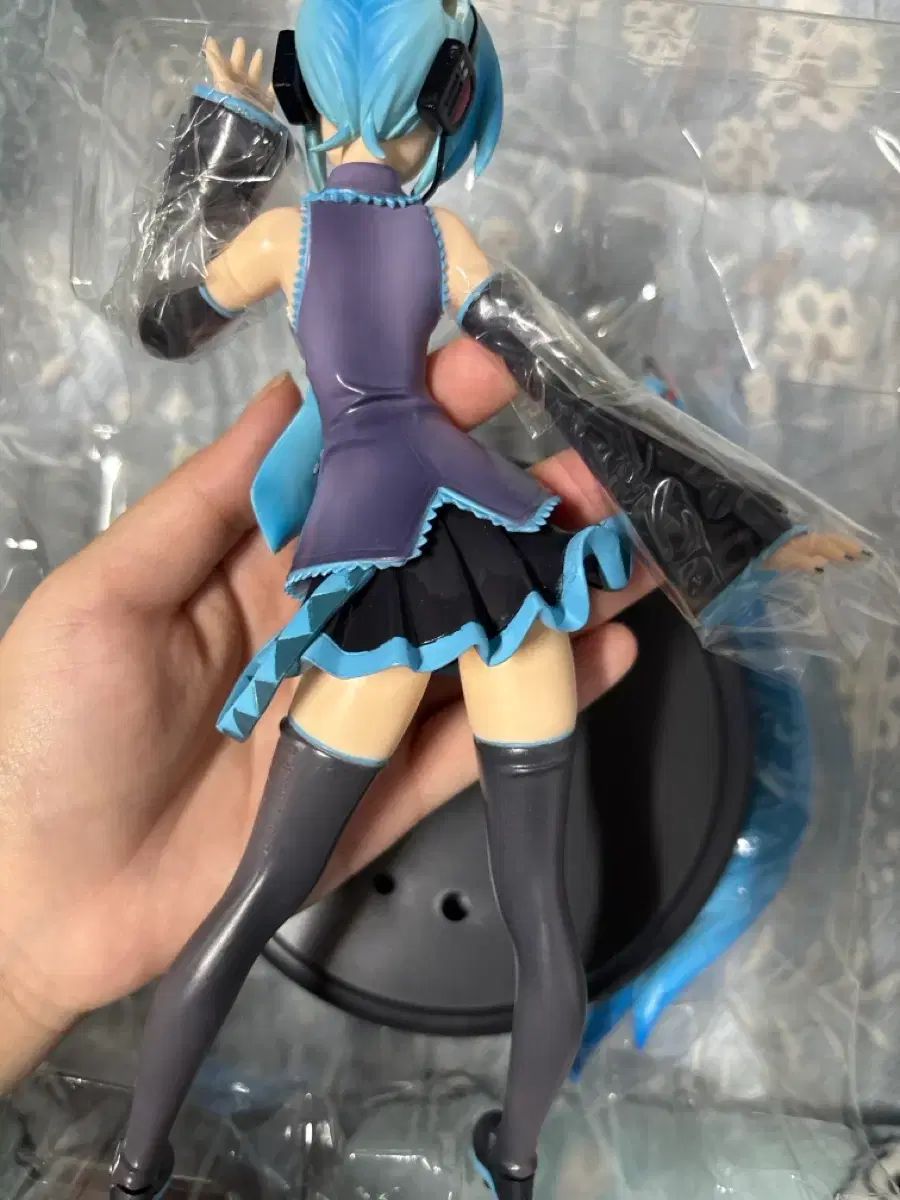 ミク フィギュア