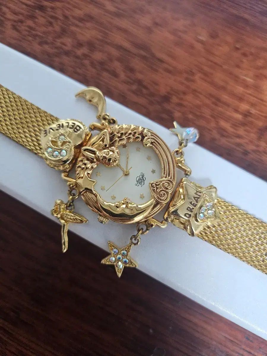 カークス ポリ Kirks Folly メッシュ リストウォッチ