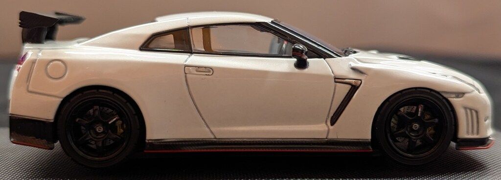 エムエムピー 1/43 EBBRO NISSAN GT-R NISMO N ATTACK PACKAGE