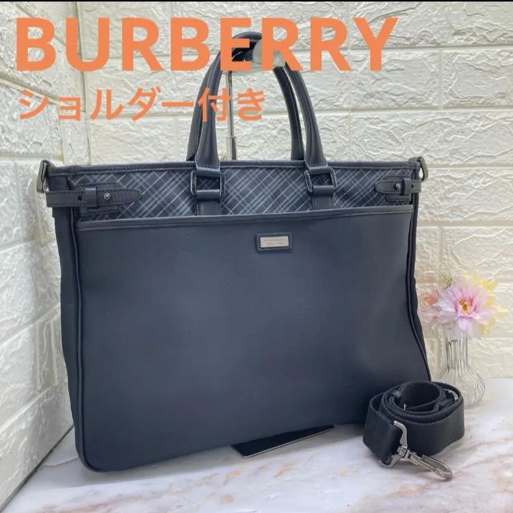 BURBERRY バーバリーブラックレーベル ナイロン×レザー チェック柄