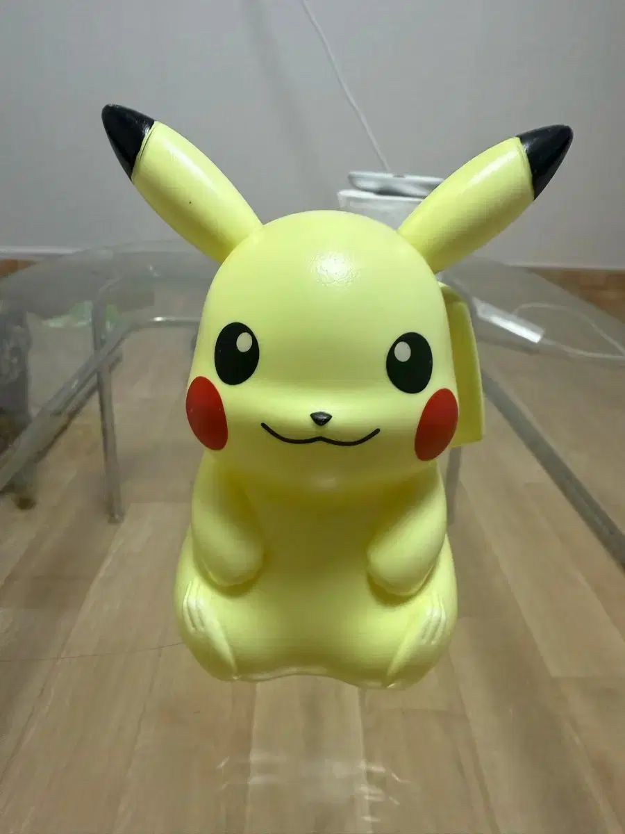 古典ピカチュウ フィギュア