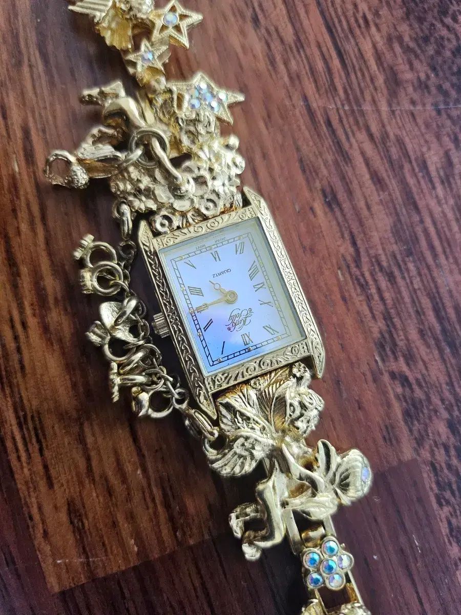 カークス ポール Kirks afolly 天使 リストウォッチ