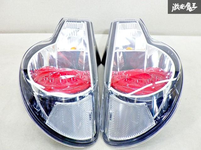 点灯OK!!トヨタ 純正 ZN6 86 ハチロク 前期 LED テール テールライト