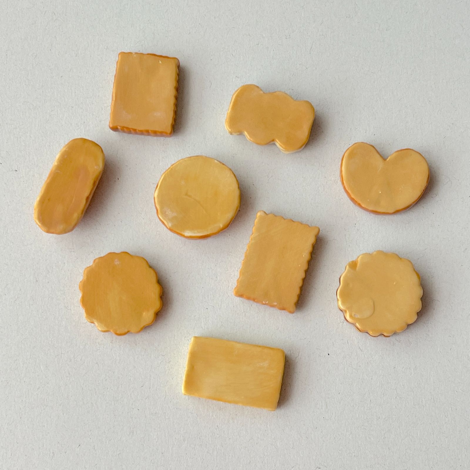 フェーヴ ビスケット&ガレット 9個 フランス フェーブ ミニチュア陶器