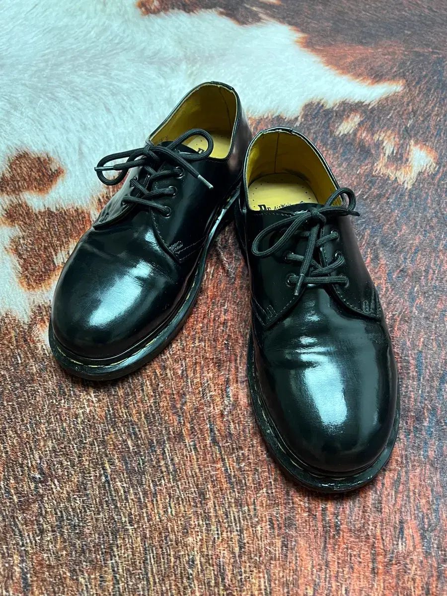 260 DR MARTENS ドクターマーチン 1461 ブラック 3ホール 光沢 ローファー