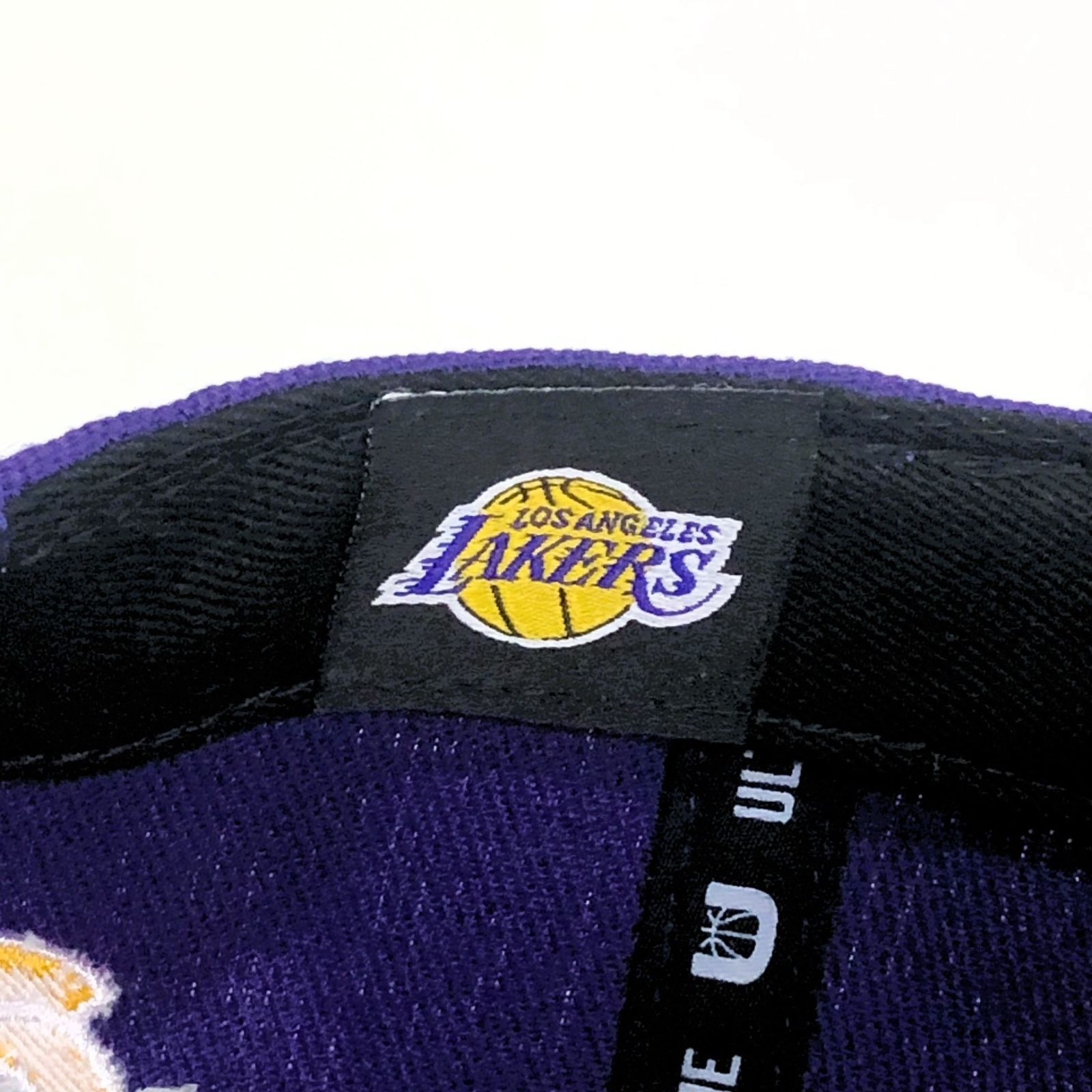LAKERS ULTRA GAME 紫キャップ バックロゴ アジャスタブル 調整可能
