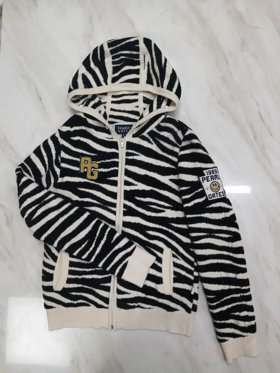 レディース PEARLY GATES パーリーゲイツ 防風 WHO フードジップアップ A G FORE ジーフォア Titleist タイトリスト PXG