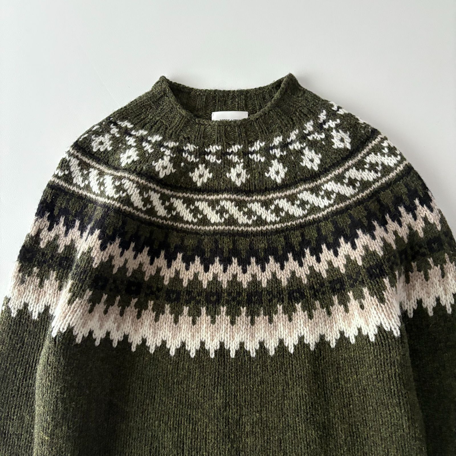 美品 / MORRIS&SONS モリスアンドサンズ / ウール100% 求心編み