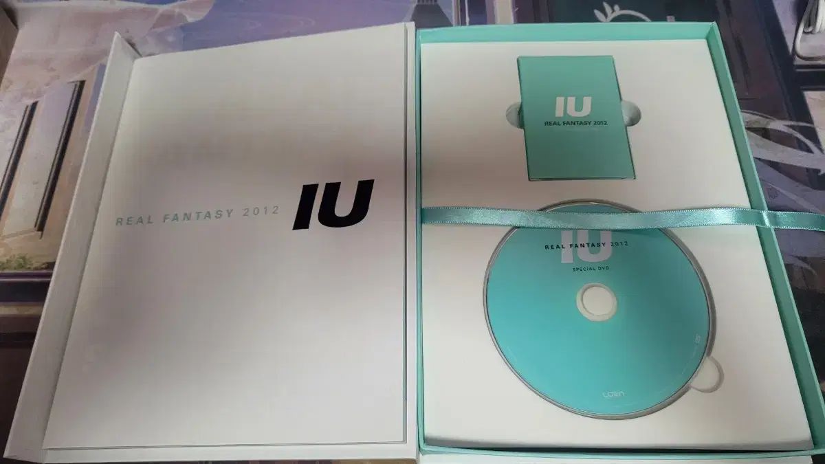 IU(アイユ) 2012 リアル PHANTASY スペシャル DVD - メルカリ
