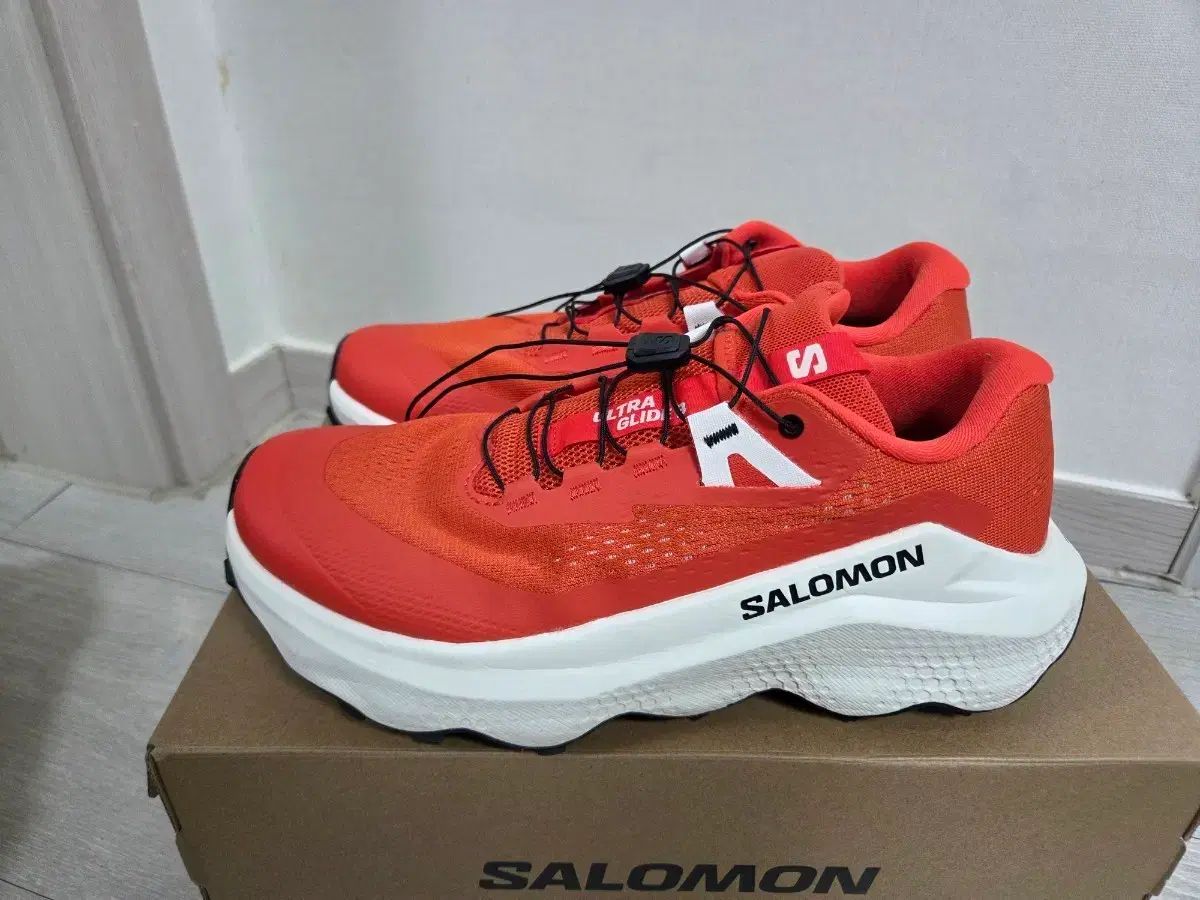 SALOMON ウルトラグライド 3 260 M