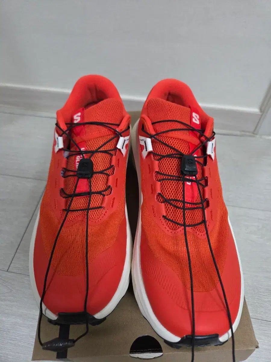 SALOMON ウルトラグライド 3 260 M