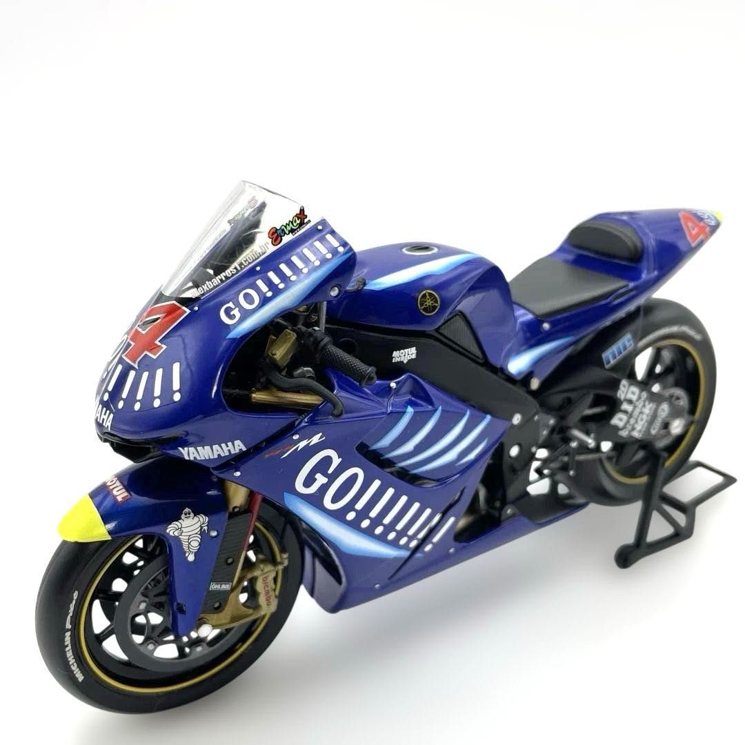 ミニチャンプス 1/12 ヤマハ YZR-M1 ゴロワーズ テック3 アレックス