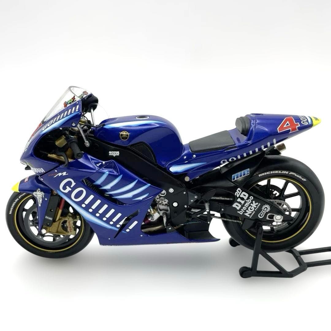 ミニチャンプス 1/12 ヤマハ YZR-M1 ゴロワーズ テック3 アレックス
