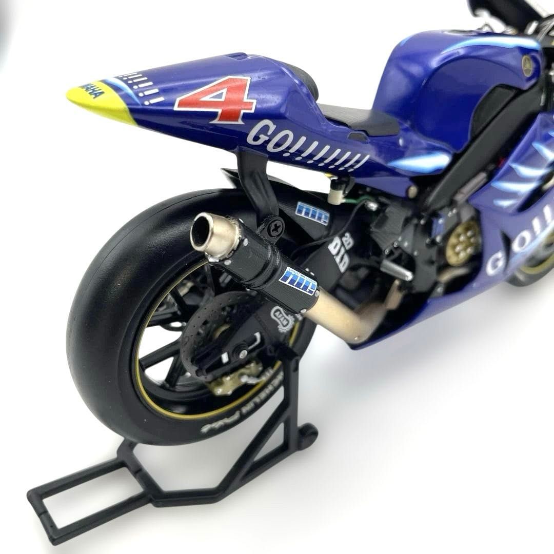 ミニチャンプス 1/12 ヤマハ YZR-M1 ゴロワーズ テック3 アレックス