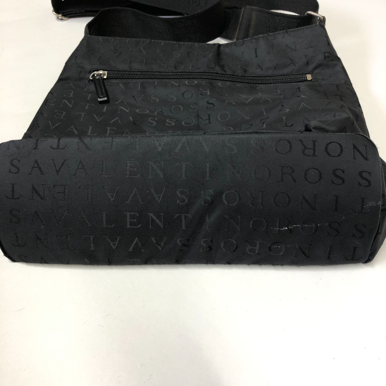 値下げ交渉歓迎】VALENTINO ROSSA ショルダーバッグ B-48 - メルカリ