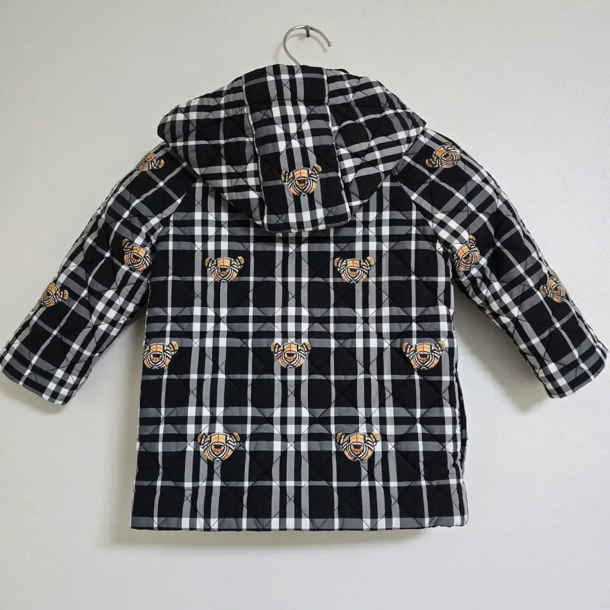 バーバリー 月詠 イクト キルトダウン 2 y