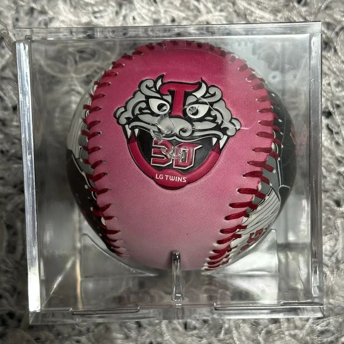 LGツインズ ムン・ボギョン サイン入りボール 出品 - メルカリ