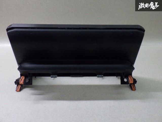 なか様オーダー分✳︎百合のパネル トヨタ純正 ZWE214 カローラツーリング オーディオパネル 内装 55422