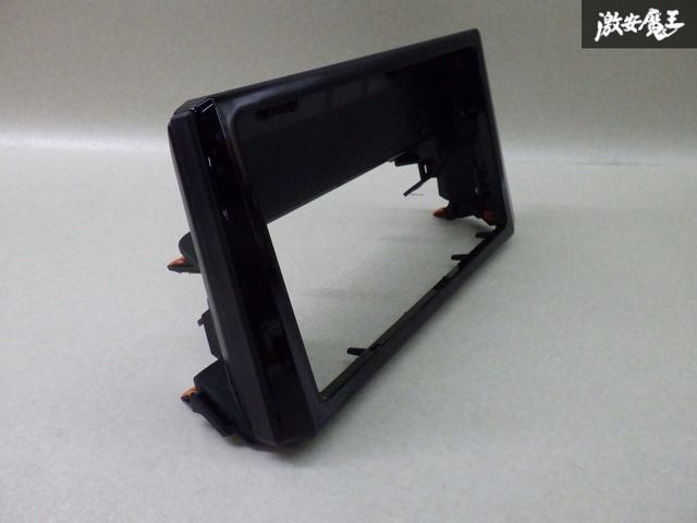 トヨタ純正 ZWE214 カローラツーリング オーディオパネル 内装 55422