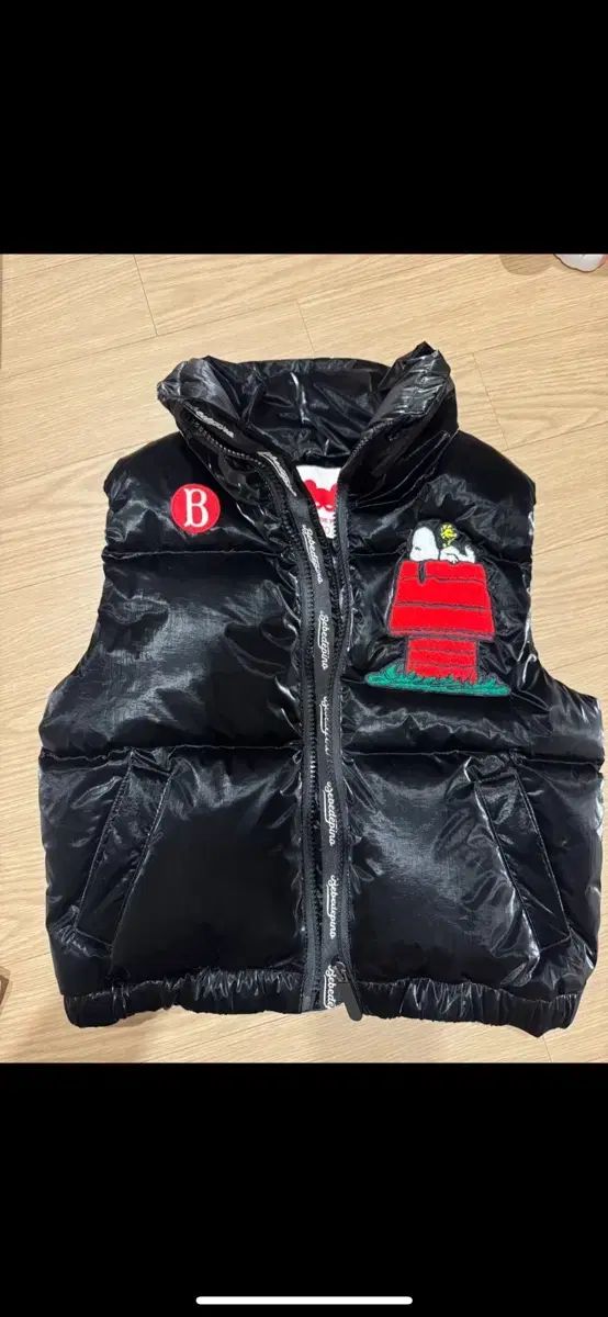 BEBE DE PINO ベベデピノ SNOOPY スヌーピー ダウンベスト ブラック