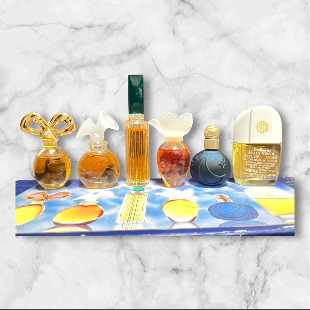 デザイナーズコレクション香水セット（ミニボトル6本） - メルカリ