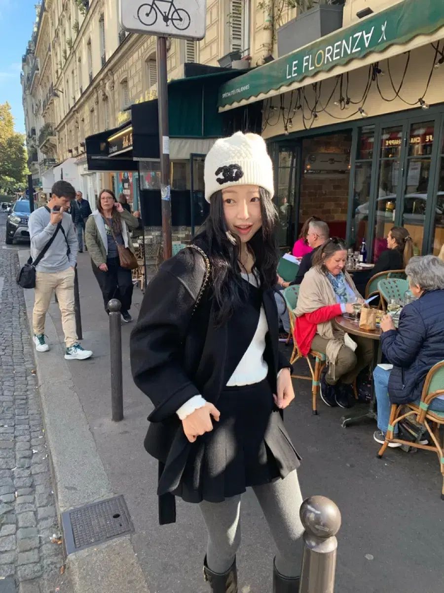 シイェ りつ プリーツ ブラック m Ritz pleats sk