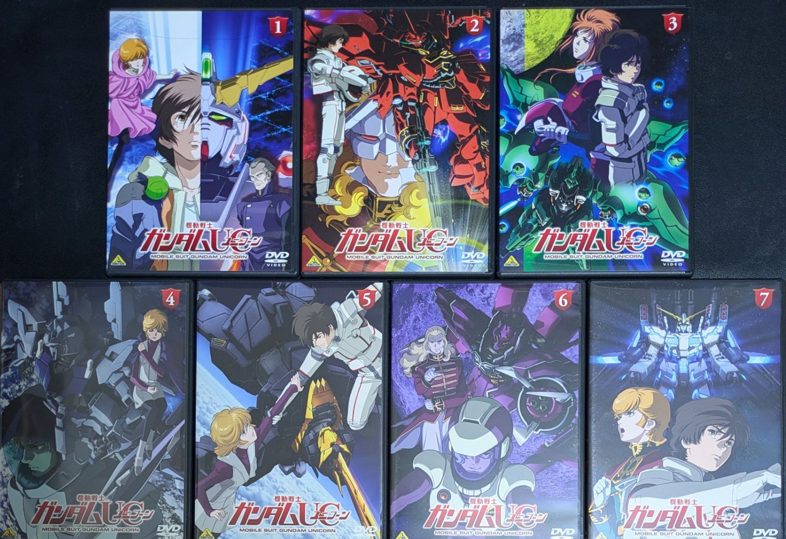 機動戦士ガンダムUC(ユニコーン) 全7巻セット[DVD] - メルカリ