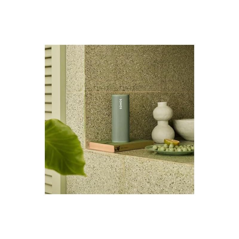 オリーブグリーン