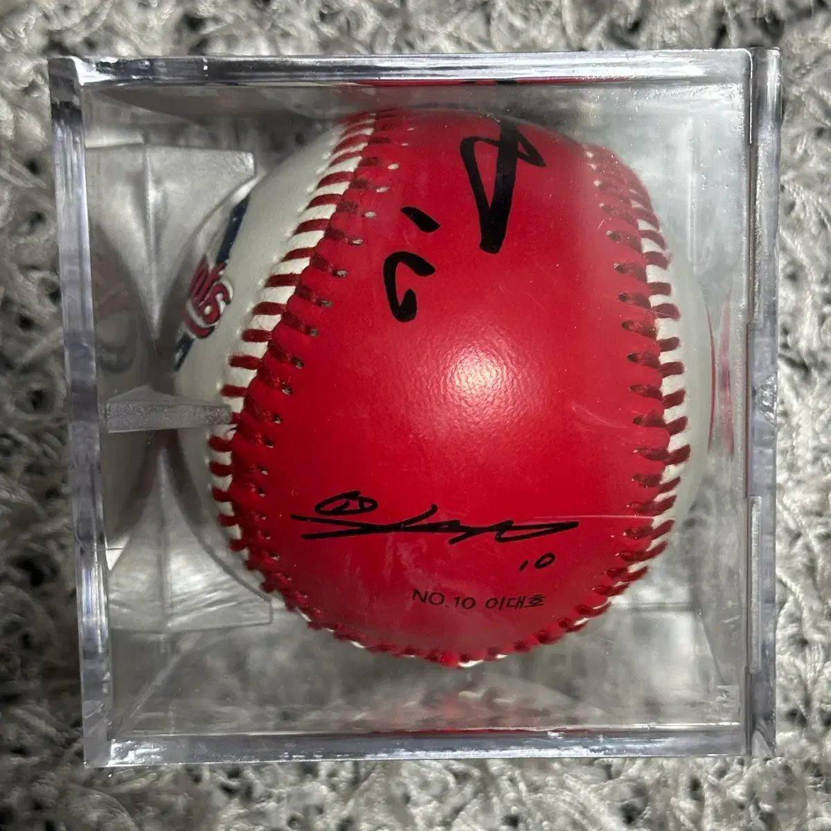 ロッテ・ジャイアンツ 李大浩（イ・デホ）サイン入りボール - メルカリ