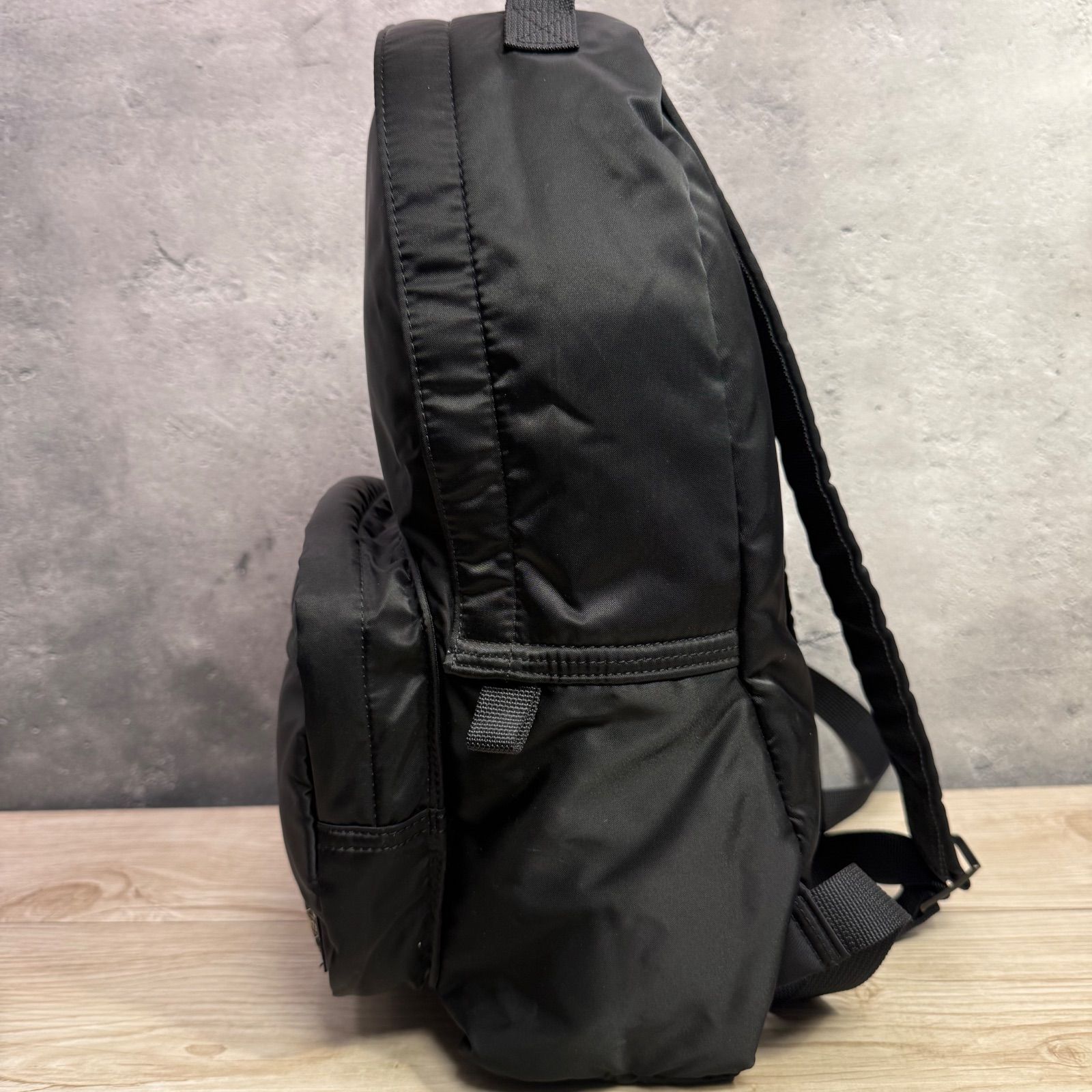 【美品】ポーター タンカー リュック ナイロン 肩掛け 黒 A4可 大容量 TANKER(タンカー) BACKPACK | 吉田カバンホームページ | YOSHIDA & Co.