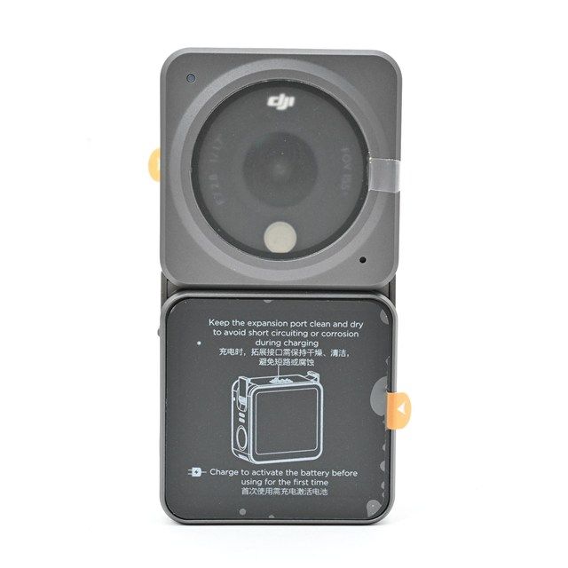 DJI Action 2 Dual Screen コンボ 超小型4 Kアクションカメラ デュアルスクリーン搭載 32 GBモデル の 同等コンディション 豊富な あり