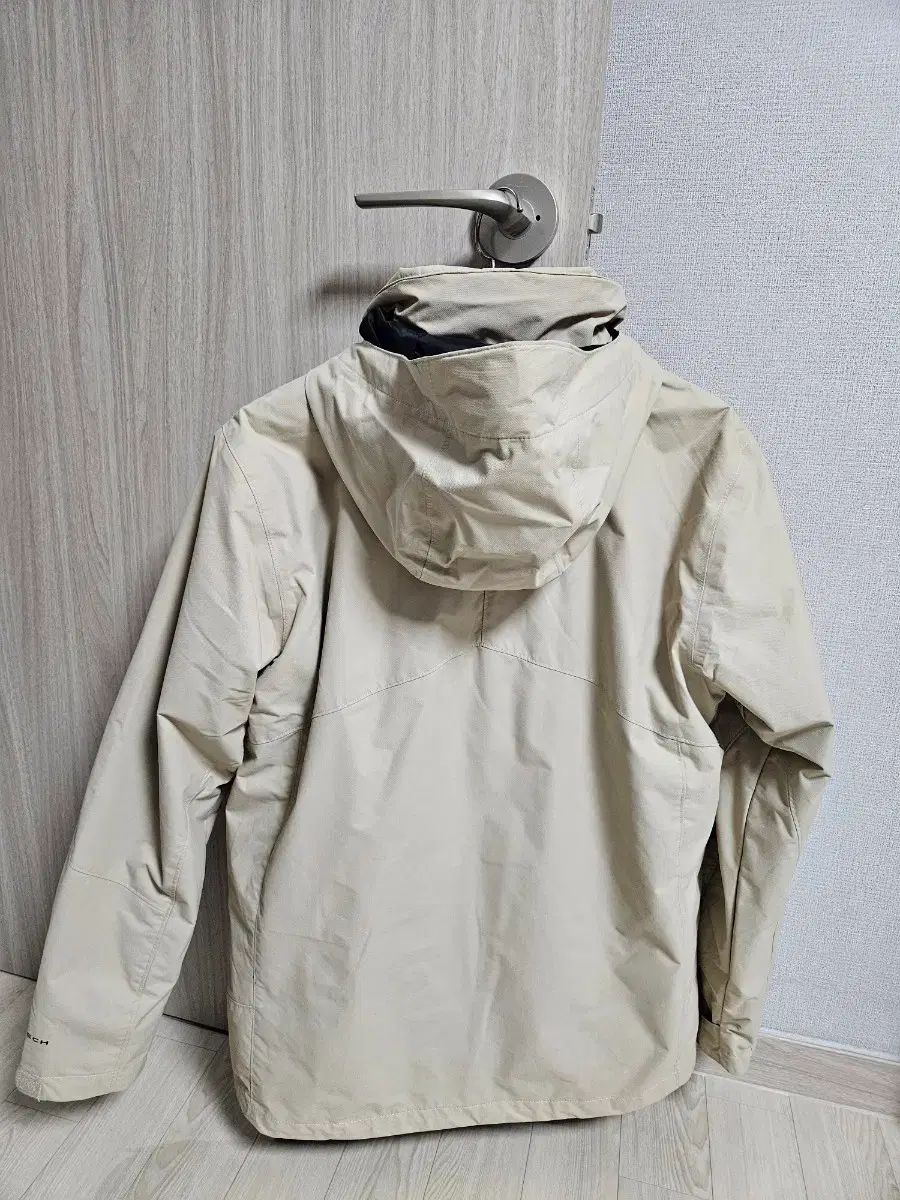 コロンビア ブガブ フリース インターチェンジ ジャケット L ベージュ